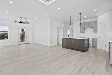 Welcome to your coastal retreat in the growing community of on Lamar Golf Course in Texas - for sale on GolfHomes.com, golf home, golf lot