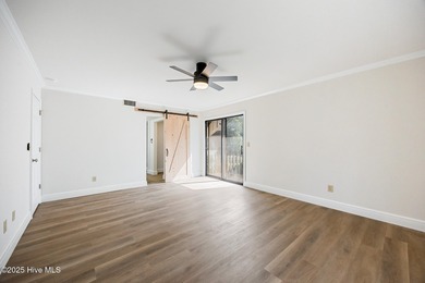 Beautifully renovated first-floor condo ideally located less on Pinehurst Resort and Country Club in North Carolina - for sale on GolfHomes.com, golf home, golf lot