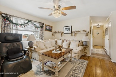 Welcome to Crestwood 1- 55+ Community Move right into this on Keswick Village Golf Course in New Jersey - for sale on GolfHomes.com, golf home, golf lot