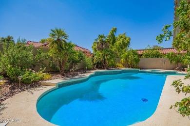 Charming 1,426 sqft home with dual master suites, nestled on The Lakes at Ahwatukee in Arizona - for sale on GolfHomes.com, golf home, golf lot