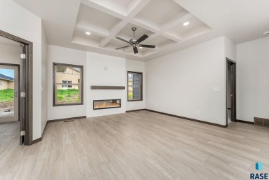 Gorgeous Justice Floor Plan Villa Home in Brandon's Aspen Ridge on Brandon Municipal Golf Course in South Dakota - for sale on GolfHomes.com, golf home, golf lot
