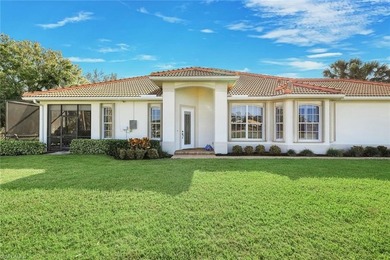 Golf Membership Included ($50,000 value)! Well maintained on Hunters Ridge Country Club in Florida - for sale on GolfHomes.com, golf home, golf lot
