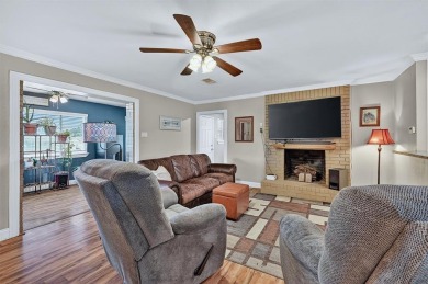 Charming 3-bedroom, 2-bathroom house located in Lake Kiowa, a on Lake Kiowa Golf Course in Texas - for sale on GolfHomes.com, golf home, golf lot