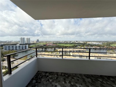 INVESTORS ALERT! !PRICE TO SELL - MOTIVATED SELLER! This 2/2 on The Diplomat Golf Resort and Spa in Florida - for sale on GolfHomes.com, golf home, golf lot