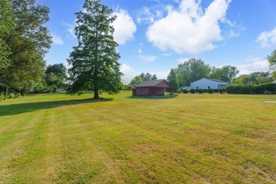 Deer Park Manor!!! This three bedroom Bedford stone/redwood on Hillcrest Municipal Golf Course in Kentucky - for sale on GolfHomes.com, golf home, golf lot