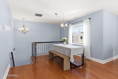 Welcome to this lovely 2-bedroom, 2-bath upper-level condo in on Raintree Golf Course in New Jersey - for sale on GolfHomes.com, golf home, golf lot