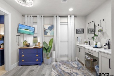 Welcome to this wonderful 3 bedroom, 2.5 bath home located on on Hide-A-Way Lake Golf Course in Texas - for sale on GolfHomes.com, golf home, golf lot