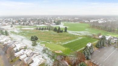 Beautifully remodeled condo in the heart of the area's most on The Moors Golf Club in Michigan - for sale on GolfHomes.com, golf home, golf lot