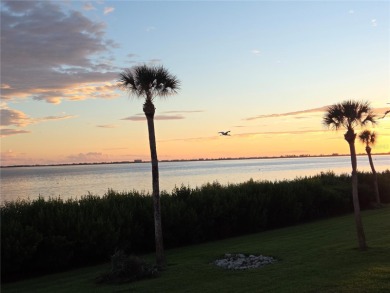 3/2 First Floor Condo Located on Sarasota Bay 
Priced to Sell on IMG Academies Golf and Country Club in Florida - for sale on GolfHomes.com, golf home, golf lot
