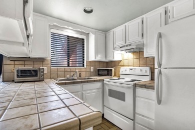 *Idyllic Retreat at Rayburn Country's Heart - Steps Away from on Rayburn Country Club in Texas - for sale on GolfHomes.com, golf home, golf lot