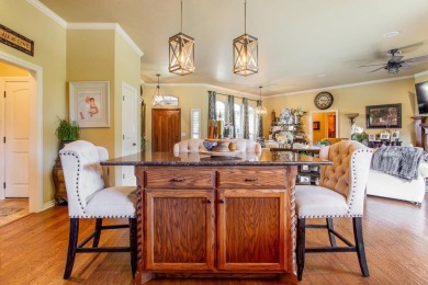 Gorgeous and inviting home located in golf course community!!! on Pheasant Run in Oklahoma - for sale on GolfHomes.com, golf home, golf lot