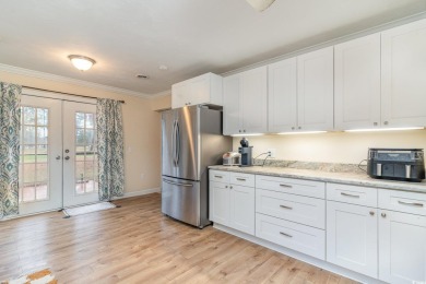 Make this cute 2 bedroom, 2 bath home yours.  Located in on Myrtle Beach National Golf Course in South Carolina - for sale on GolfHomes.com, golf home, golf lot