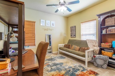 Gorgeous and inviting home located in golf course community!!! on Pheasant Run in Oklahoma - for sale on GolfHomes.com, golf home, golf lot