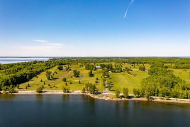 218 acre development lot with aprox 1100 ft of road frontage and on Alburg Golf Links in Vermont - for sale on GolfHomes.com, golf home, golf lot