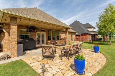 Gorgeous and inviting home located in golf course community!!! on Pheasant Run in Oklahoma - for sale on GolfHomes.com, golf home, golf lot