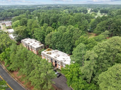 Luxurious Condo Overlooking Croasdaile Golf Course

Experience on Croasdaile Country Club in North Carolina - for sale on GolfHomes.com, golf home, golf lot