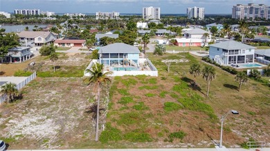 8033 Estero Blvd., Fort Myers Beach, FL 33931.  Exceptional on Fort Myers Beach and Golf Club in Florida - for sale on GolfHomes.com, golf home, golf lot