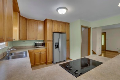 PRIME location! Welcome to your new home located seconds from on The Links At Groveport in Ohio - for sale on GolfHomes.com, golf home, golf lot