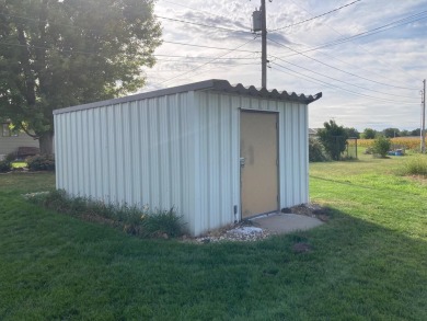 BEAUTIFUL BRICK HOME IN A QUIET SETTING.  THIS IS A ONE OWNER on Quail Run Golf Course in Nebraska - for sale on GolfHomes.com, golf home, golf lot