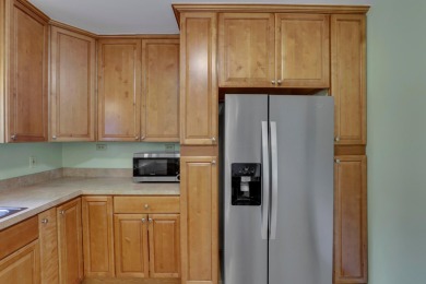 PRIME location! Welcome to your new home located seconds from on The Links At Groveport in Ohio - for sale on GolfHomes.com, golf home, golf lot
