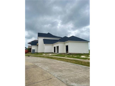 Now's the time for this new build...it's time to make it your on Gray Plantation Golf Course in Louisiana - for sale on GolfHomes.com, golf home, golf lot