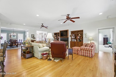 Beautiful Home and yard for Sale in Albemarle Plantation, a on Sound Golf Links at Albemarle Plantation in North Carolina - for sale on GolfHomes.com, golf home, golf lot