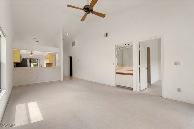 Welcome home to this beautiful 2 bedroom, 2 bath Villa in the on Cross Creek Country Club in Florida - for sale on GolfHomes.com, golf home, golf lot