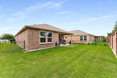 Welcome to your low-maintenance lifestyle in Frisco Lakes by Del on Frisco Lakes Golf Course in Texas - for sale on GolfHomes.com, golf home, golf lot