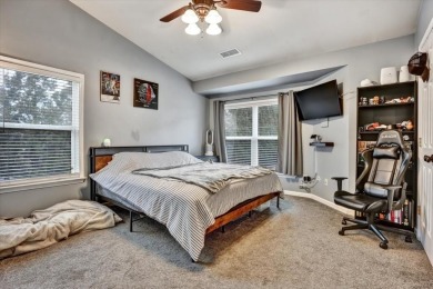 Great Location and Wonderful Townhome.  Looking for the perfect on Alpharetta Athletic Club East in Georgia - for sale on GolfHomes.com, golf home, golf lot