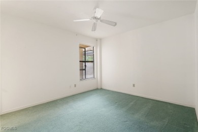 Welcome home to this beautiful 2 bedroom, 2 bath Villa in the on Cross Creek Country Club in Florida - for sale on GolfHomes.com, golf home, golf lot