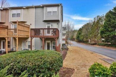 Great Location and Wonderful Townhome.  Looking for the perfect on Alpharetta Athletic Club East in Georgia - for sale on GolfHomes.com, golf home, golf lot