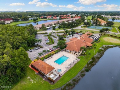 Welcome home to this beautiful 2 bedroom, 2 bath Villa in the on Cross Creek Country Club in Florida - for sale on GolfHomes.com, golf home, golf lot