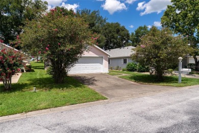 Beautiful 2-Bedroom, 2-Bath Home with Golf Course Views in Ocala on Ocala Palms Golf and Country Club in Florida - for sale on GolfHomes.com, golf home, golf lot