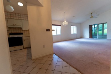 Beautiful 2-Bedroom, 2-Bath Home with Golf Course Views in Ocala on Ocala Palms Golf and Country Club in Florida - for sale on GolfHomes.com, golf home, golf lot