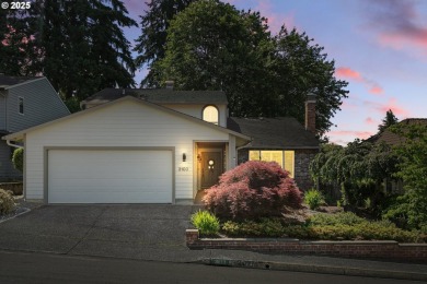 Welcome to this beautifully maintained 3-bedroom, 2.5-bath home on  in Washington - for sale on GolfHomes.com, golf home, golf lot