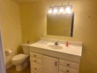 This1998 Nobility home has  two bedrooms and  two bathrooms on on Four Lakes Golf Club in Florida - for sale on GolfHomes.com, golf home, golf lot
