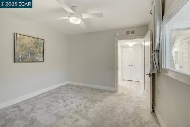 Beautifully remodeled 2 bed, 1.5 bath Golden Gate model with no on Rossmoor Golf Course in California - for sale on GolfHomes.com, golf home, golf lot