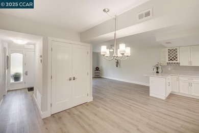 Beautifully remodeled 2 bed, 1.5 bath Golden Gate model with no on Rossmoor Golf Course in California - for sale on GolfHomes.com, golf home, golf lot