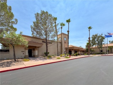 Beautifully maintained 2 bed, 2 bath home in desirable Sun City on Highland Falls Golf Club in Nevada - for sale on GolfHomes.com, golf home, golf lot