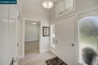 Beautifully remodeled 2 bed, 1.5 bath Golden Gate model with no on Rossmoor Golf Course in California - for sale on GolfHomes.com, golf home, golf lot