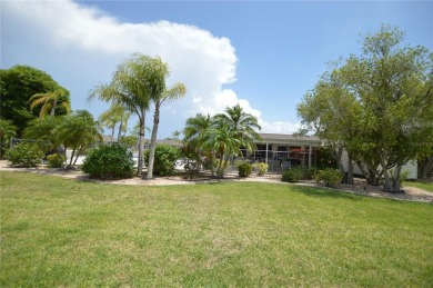 Ground-Floor Lakefront Condo - Turnkey  Ready for new owner!
 on Kingsway Country Club in Florida - for sale on GolfHomes.com, golf home, golf lot