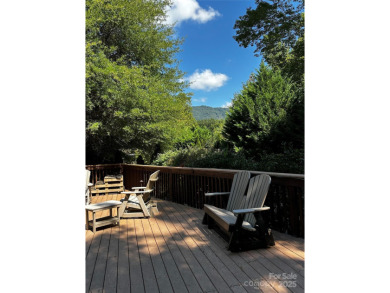 Apple Valley Farm Resort consists of 46 privately owned on Rumbling Bald Resort on Lake Lure in North Carolina - for sale on GolfHomes.com, golf home, golf lot