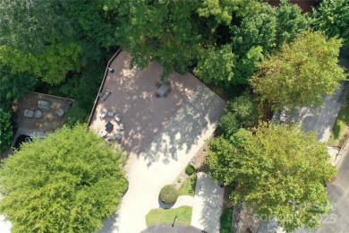 Apple Valley Farm Resort consists of 46 privately owned on Rumbling Bald Resort on Lake Lure in North Carolina - for sale on GolfHomes.com, golf home, golf lot