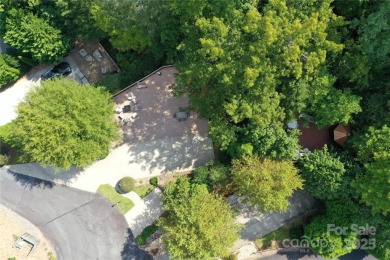 Apple Valley Farm Resort consists of 46 privately owned on Rumbling Bald Resort on Lake Lure in North Carolina - for sale on GolfHomes.com, golf home, golf lot