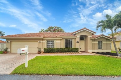 Lucky for you our buyer did not get financing so it's BACK ON on Palm-Aire Country Club and Resort - The Oaks in Florida - for sale on GolfHomes.com, golf home, golf lot