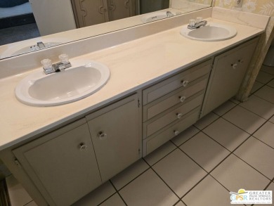 A spacious 2bed,2bath 1700+ sq ft mobile home located in one of on Date Palm Country Club in California - for sale on GolfHomes.com, golf home, golf lot