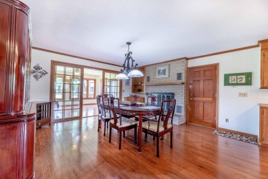 This Beautiful Brick 4BR-3.5BA home is located on an extra-large on Santee-Cooper Country Club in South Carolina - for sale on GolfHomes.com, golf home, golf lot