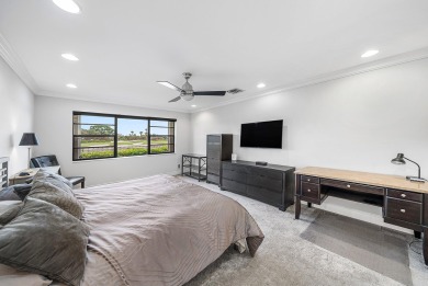 Fully furnished, first-floor, true 3-bedroom condo with on  in Florida - for sale on GolfHomes.com, golf home, golf lot
