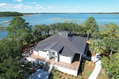 Light filled 3 Bed 3 Bath Ranch style home, that could do with on Rose Hill Golf Club in South Carolina - for sale on GolfHomes.com, golf home, golf lot