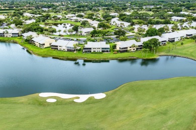 Fully furnished, first-floor, true 3-bedroom condo with on  in Florida - for sale on GolfHomes.com, golf home, golf lot